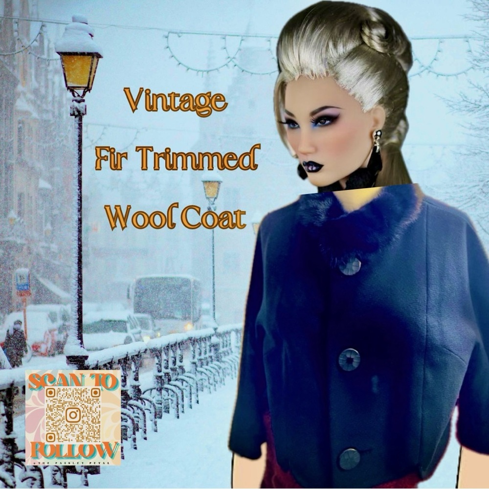 𝅺VINTAGE WOOL PEA JACKET WITH REAL FUR COLLAR